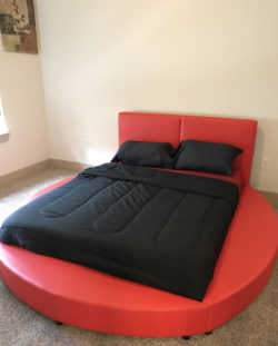 Round bed in apartment