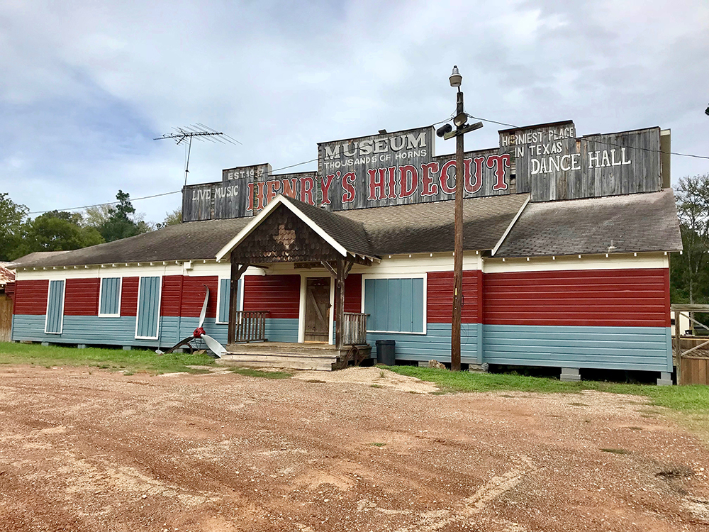 Horniest Dance Hall In Texas