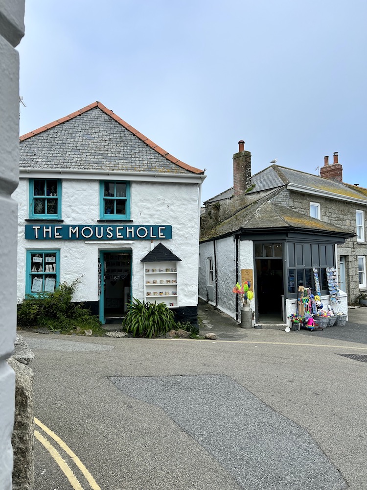 A picture od the mousehole shop in Mousehole, Cornwall